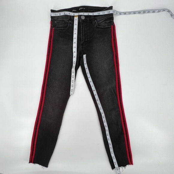 STS Blue Stella High Rise Black Red Striped Frayed Crop Hem Jeans Size 25 - Picture 4 of 6